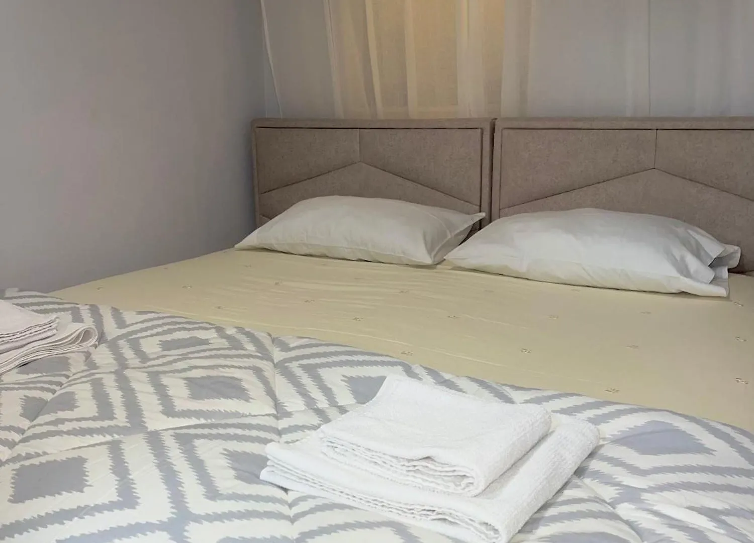 Citynest Apartments, 3-Minute Walk From The Skanderbeg Square Tirana Apartment